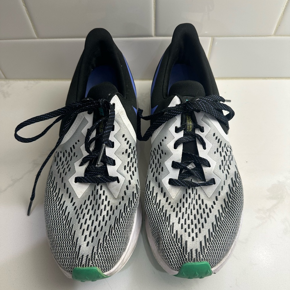 Nike Zoom Women’s size 8.5